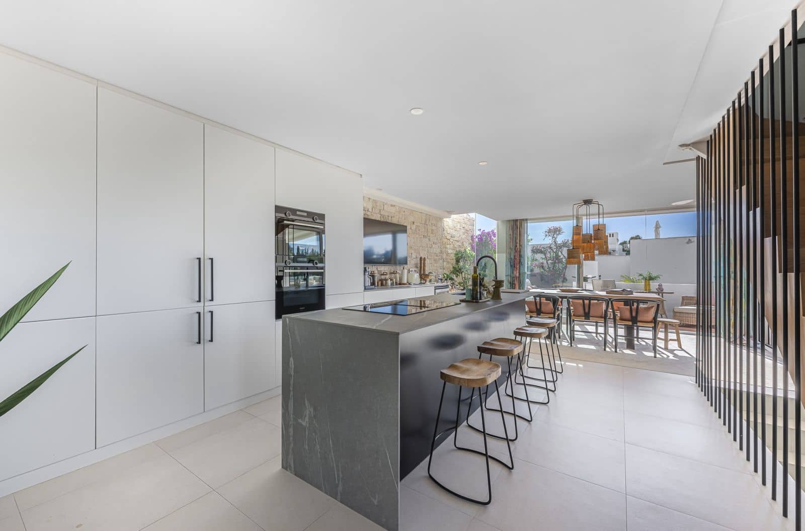 4 sypialnia Dom na sprzedaż w Golden Mile - 2 195 000 € (Ref: 9431374)