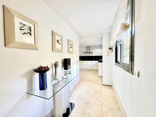 2 soverom Leilighet til salgs i Los Flamingos, Benahavís - € 785 000 (Ref: 9431375)