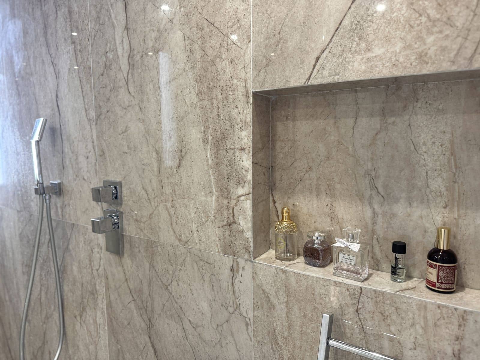 2 soveværelse Lejlighed til salg i Los Flamingos - € 785.000 (Ref: 9431375)