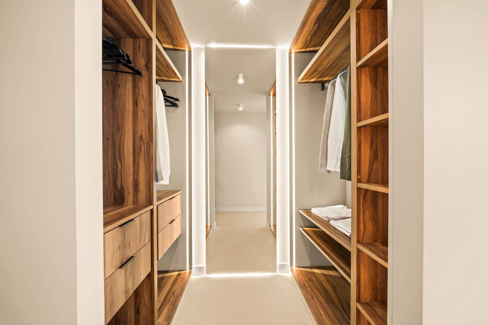 3 bedroom Apartment for sale in La Quinta - € 849,000 (Ref: 9431383)