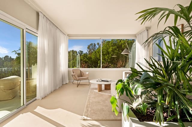 3 bedroom Apartment for sale in La Quinta, Benahavís - € 849,000 (Ref: 9431383)