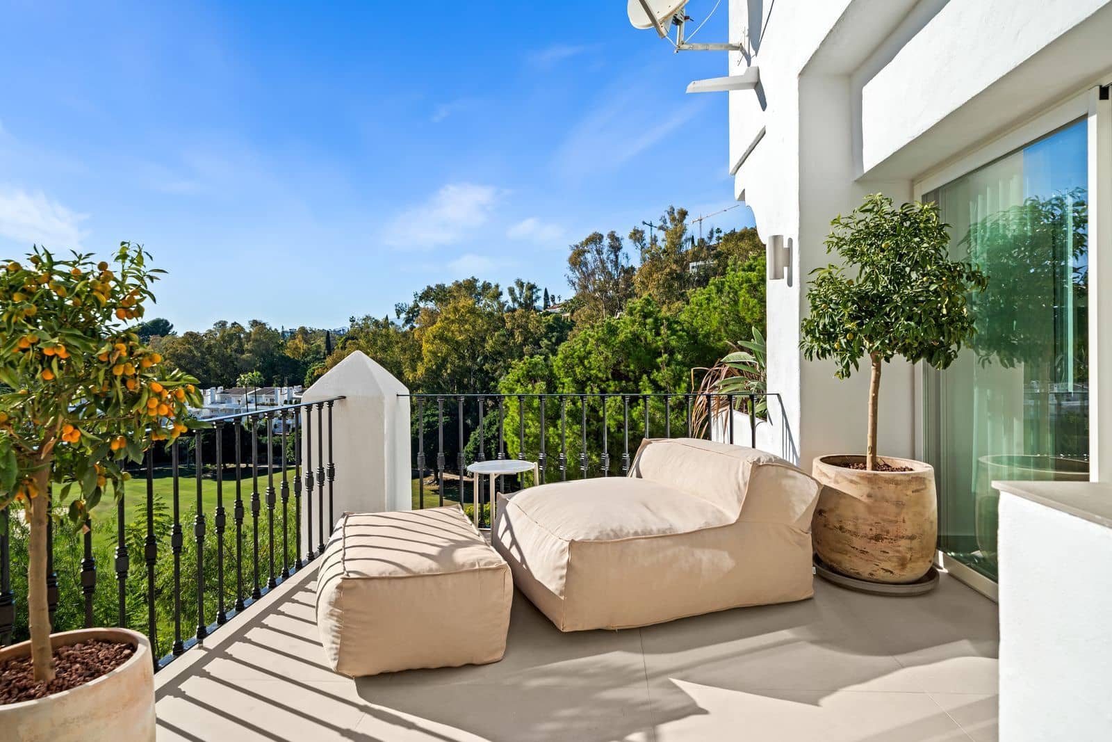 3 bedroom Apartment for sale in La Quinta - € 849,000 (Ref: 9431383)