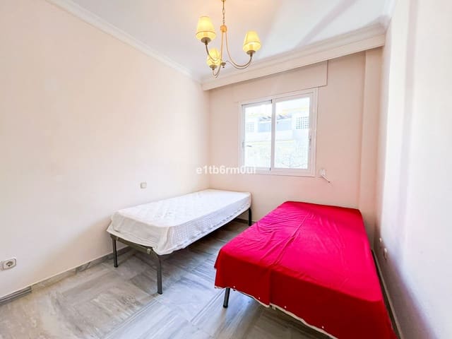 2 makuuhuone Huoneisto myytävänä paikassa Golden Mile, Marbella - 525 000 € (Ref: 9431385)