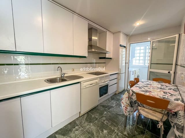 2 makuuhuone Huoneisto myytävänä paikassa Golden Mile, Marbella - 525 000 € (Ref: 9431385)