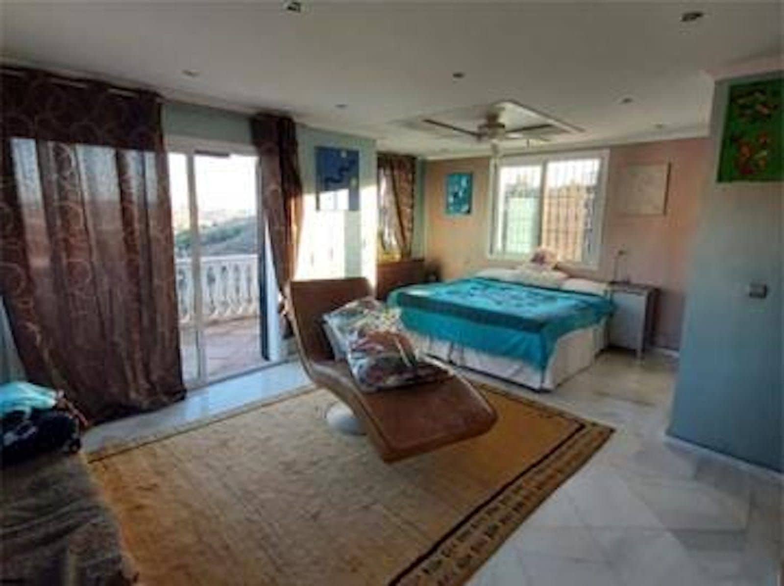 Chalet de 5 habitaciones en Mijas Golf en venta - 549.000 € (Ref: 9431403)