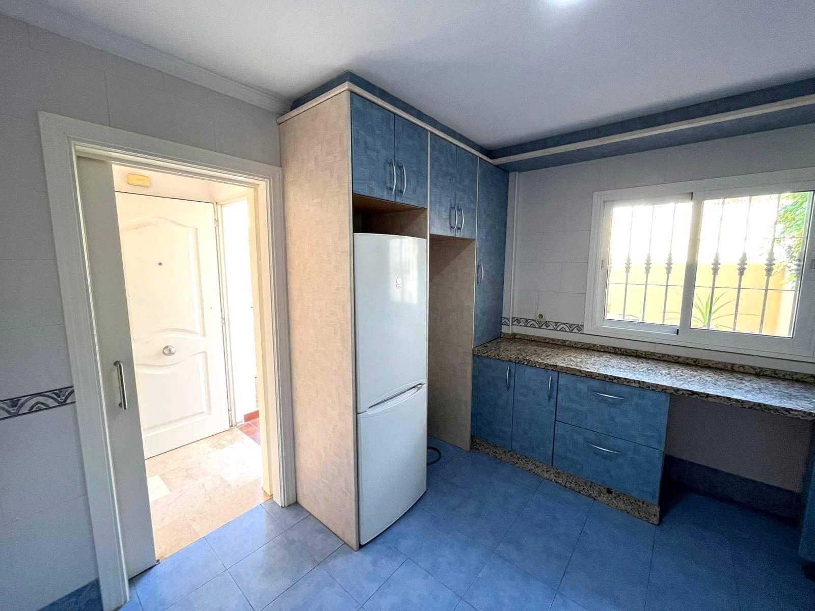 3 soveværelse Byhus til salg i Estepona - € 575.000 (Ref: 9431406)