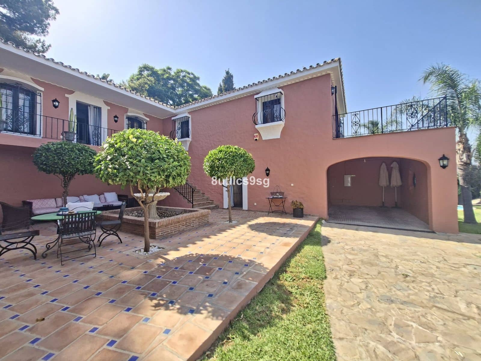 5 chambre Villa/Maison à vendre à Aloha Golf - 2 495 000 € (Ref: 9431416)