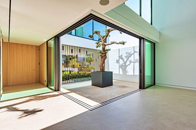 3 soveværelse Semi-Rækkehus til salg i Golden Mile, Marbella - € 6.250.000 (Ref: 9431417)