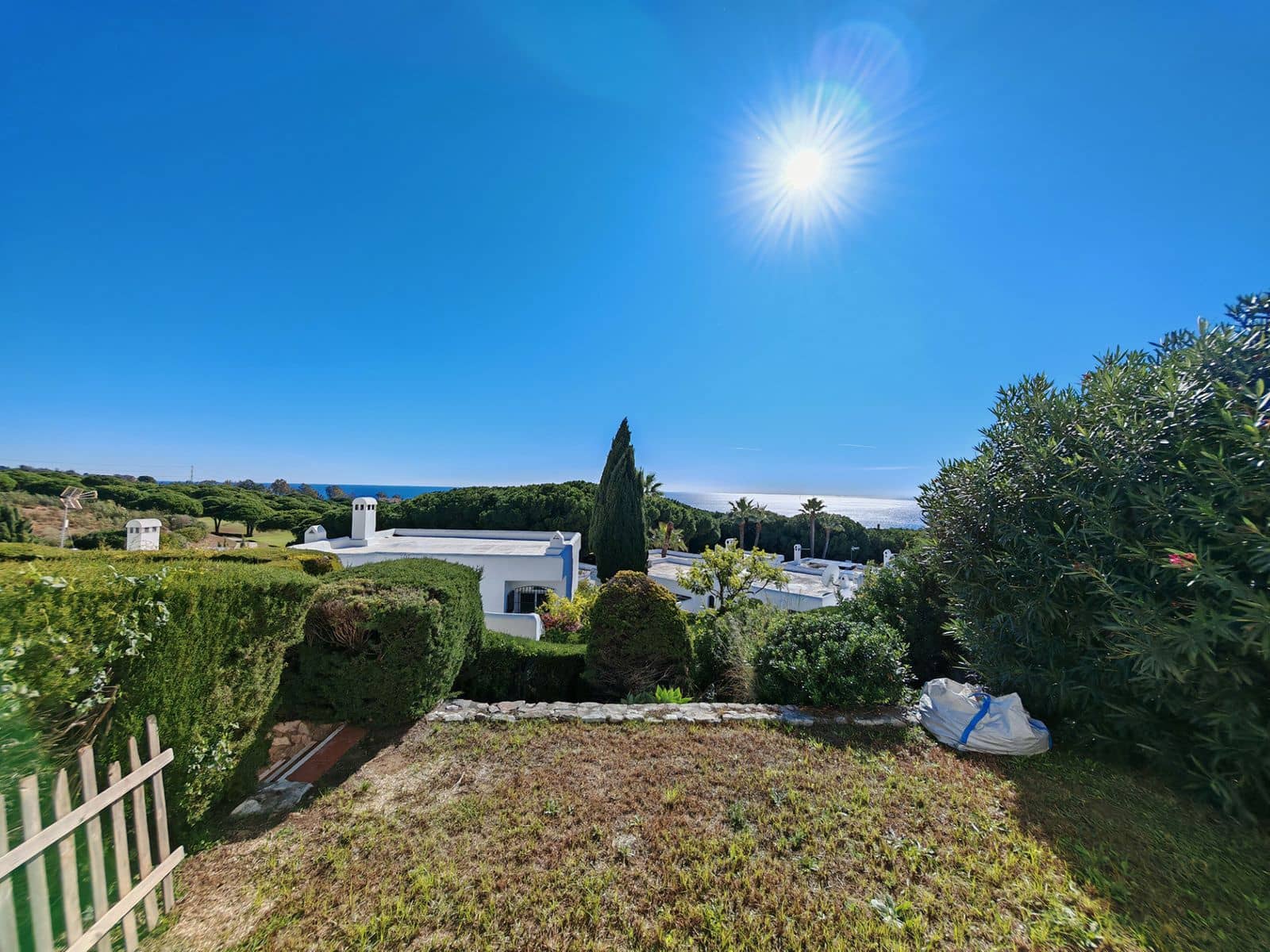 2 soveværelse Byhus til salg i Cabopino - € 750.000 (Ref: 9431425)