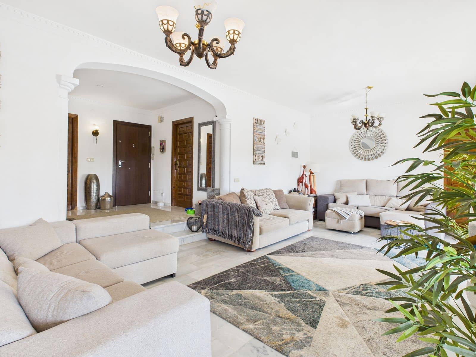 4 slaapkamer Villa te koop in El Padron - € 795.000 (Ref: 9431427)