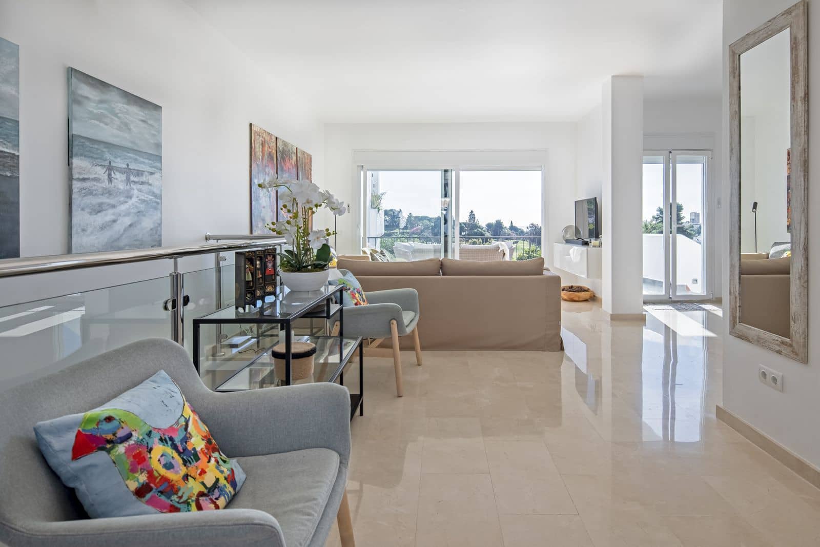 4 quarto Moradia Geminada para venda em Nueva Andalucia - 995 000 € (Ref: 9431430)