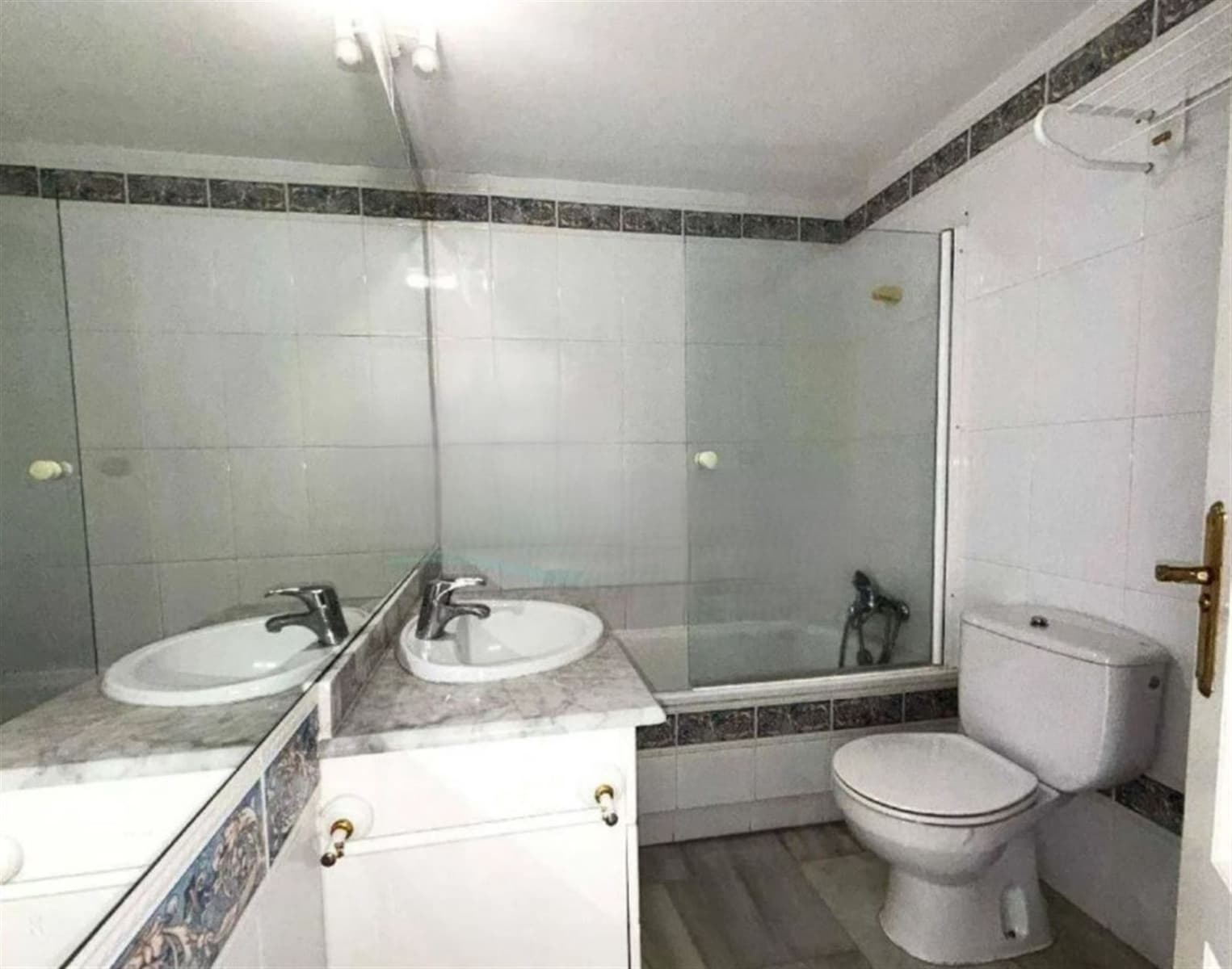 3 soverom Penthouse til salgs i San Pedro de Alcantara - € 639 000 (Ref: 9431432)