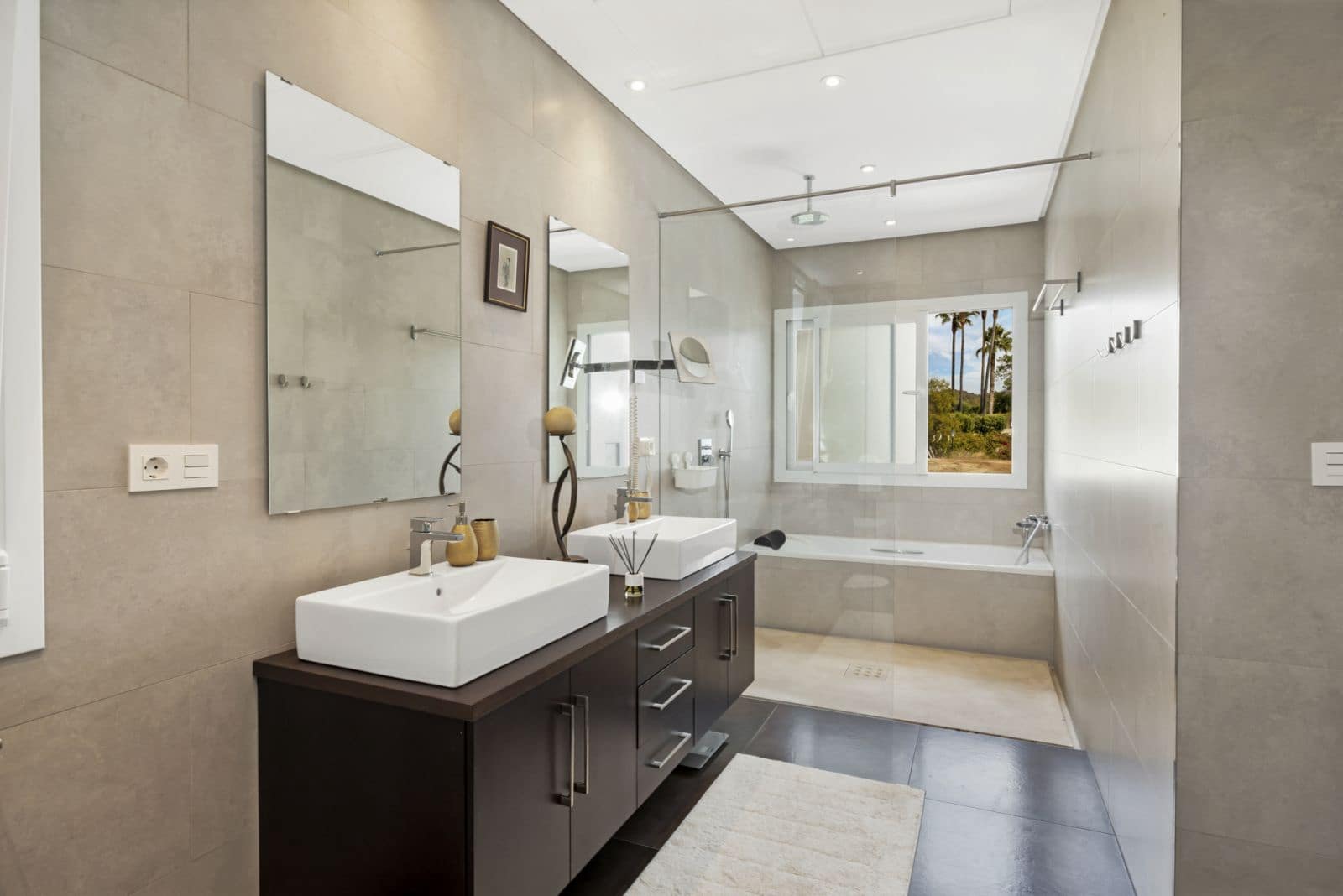 4 soverom Villa til salgs i La Quinta - € 2 500 000 (Ref: 9431434)