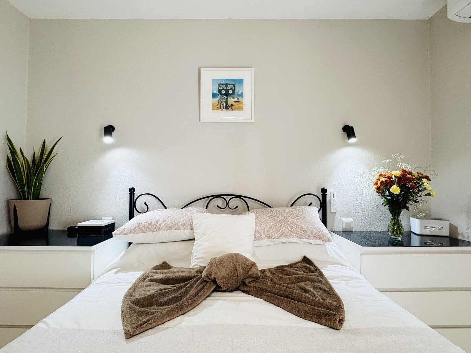 4 soveværelse Villa til salg i La Duquesa / Puerto de la Duquesa - € 860.000 (Ref: 9431455)