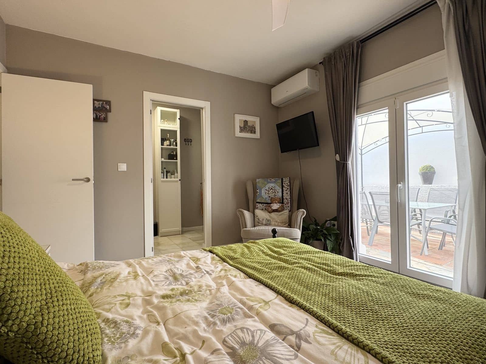 4 soveværelse Villa til salg i La Duquesa / Puerto de la Duquesa - € 860.000 (Ref: 9431455)