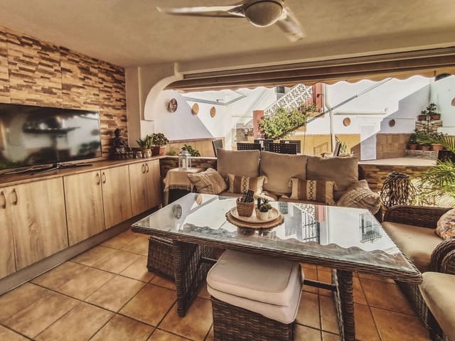 3 makuuhuone Paritalo myytävänä paikassa Nueva Andalucia, Marbella - 439 900 € (Ref: 9431464)
