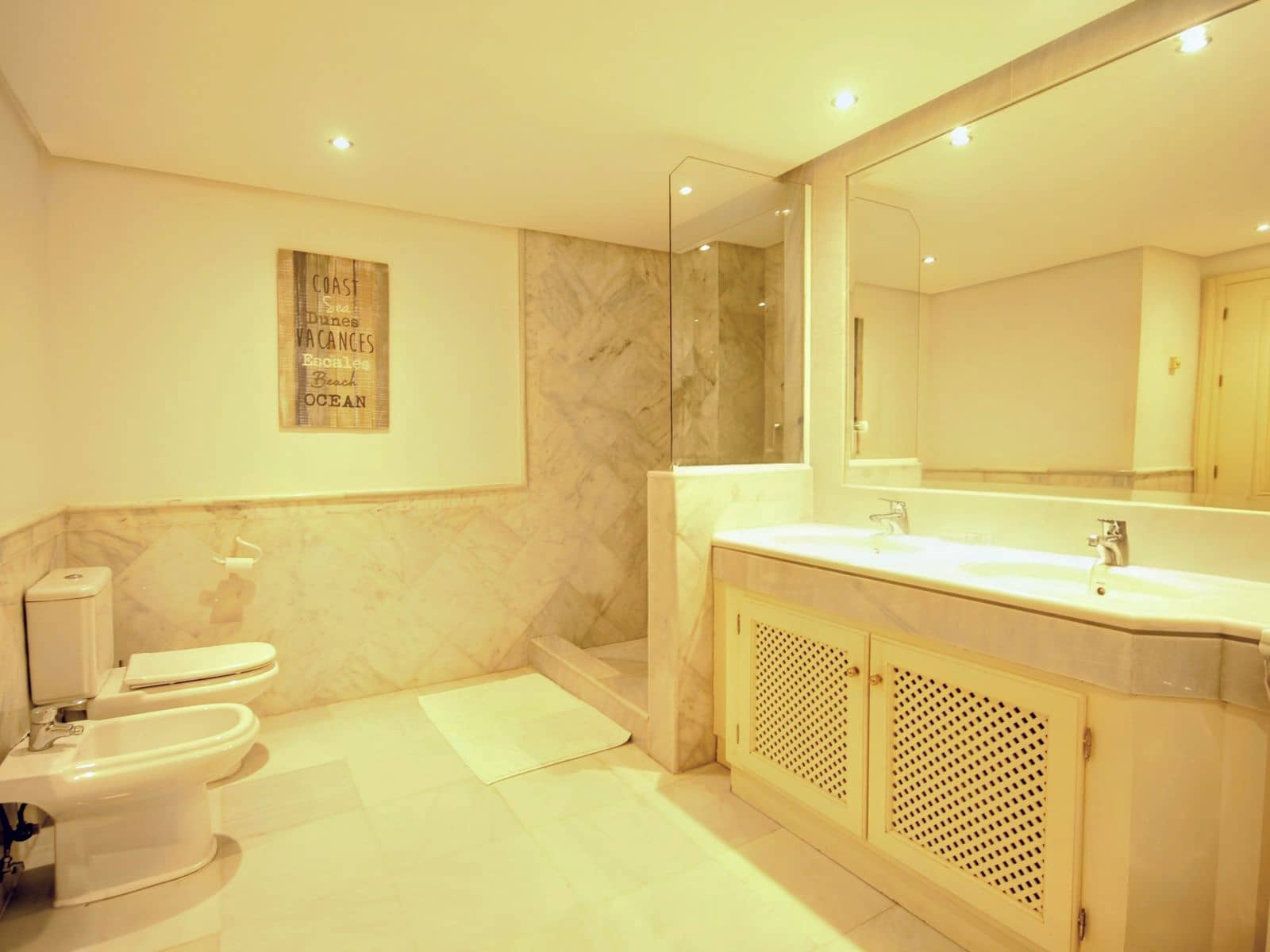 2 bedroom Penthouse for sale in Elviria - € 540,000 (Ref: 9431492)