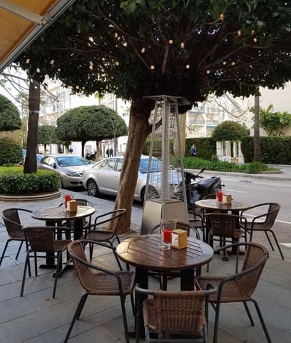 Restaurang/Bar till salu i Marbella - 995 000 € (Ref: 9431509)