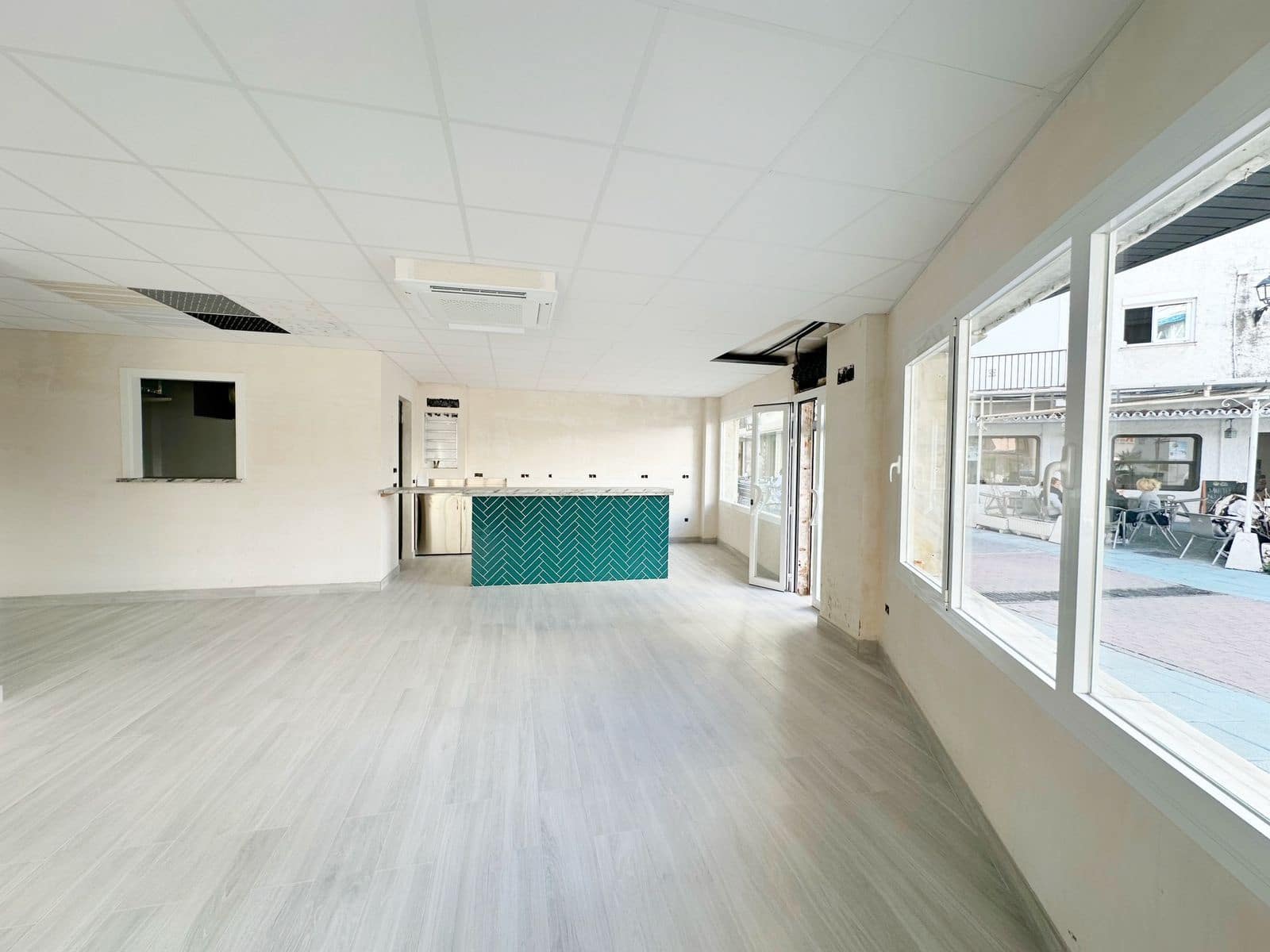 Restaurang/Bar till salu i San Pedro de Alcantara - 399 000 € (Ref: 9431511)