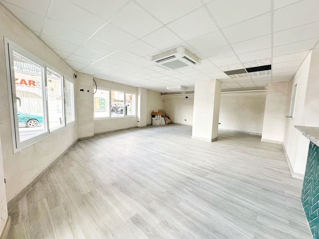 Restaurant/Bar for sale in San Pedro de Alcantara, Marbella - € 399,000 (Ref: 9431511)