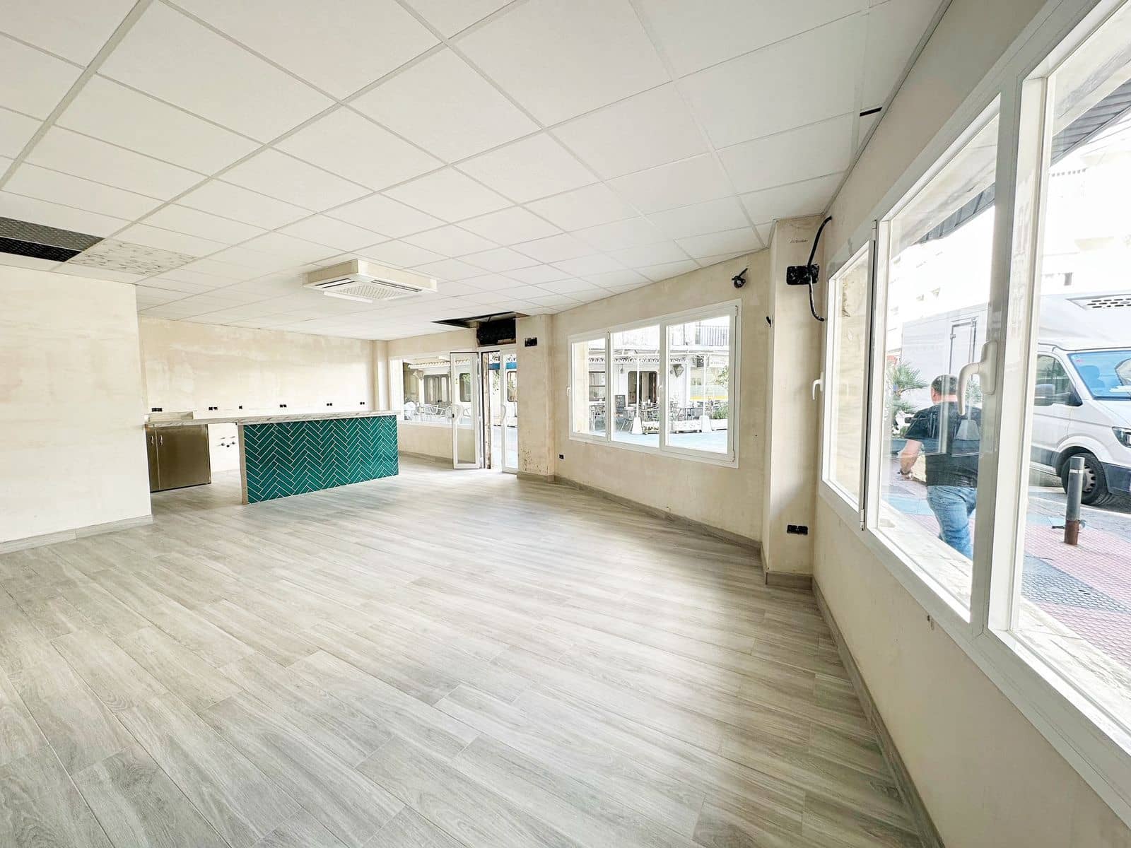 Restaurang/Bar till salu i San Pedro de Alcantara - 399 000 € (Ref: 9431511)