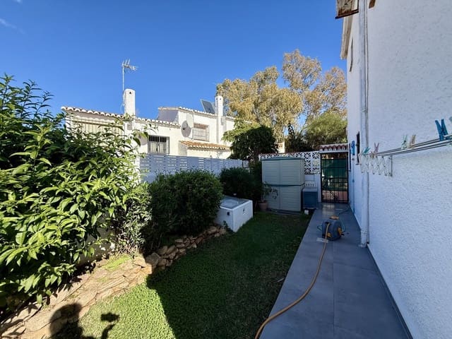 3 soveværelse Semi-Rækkehus til salg i Calypso, Mijas - € 520.000 (Ref: 9431521)