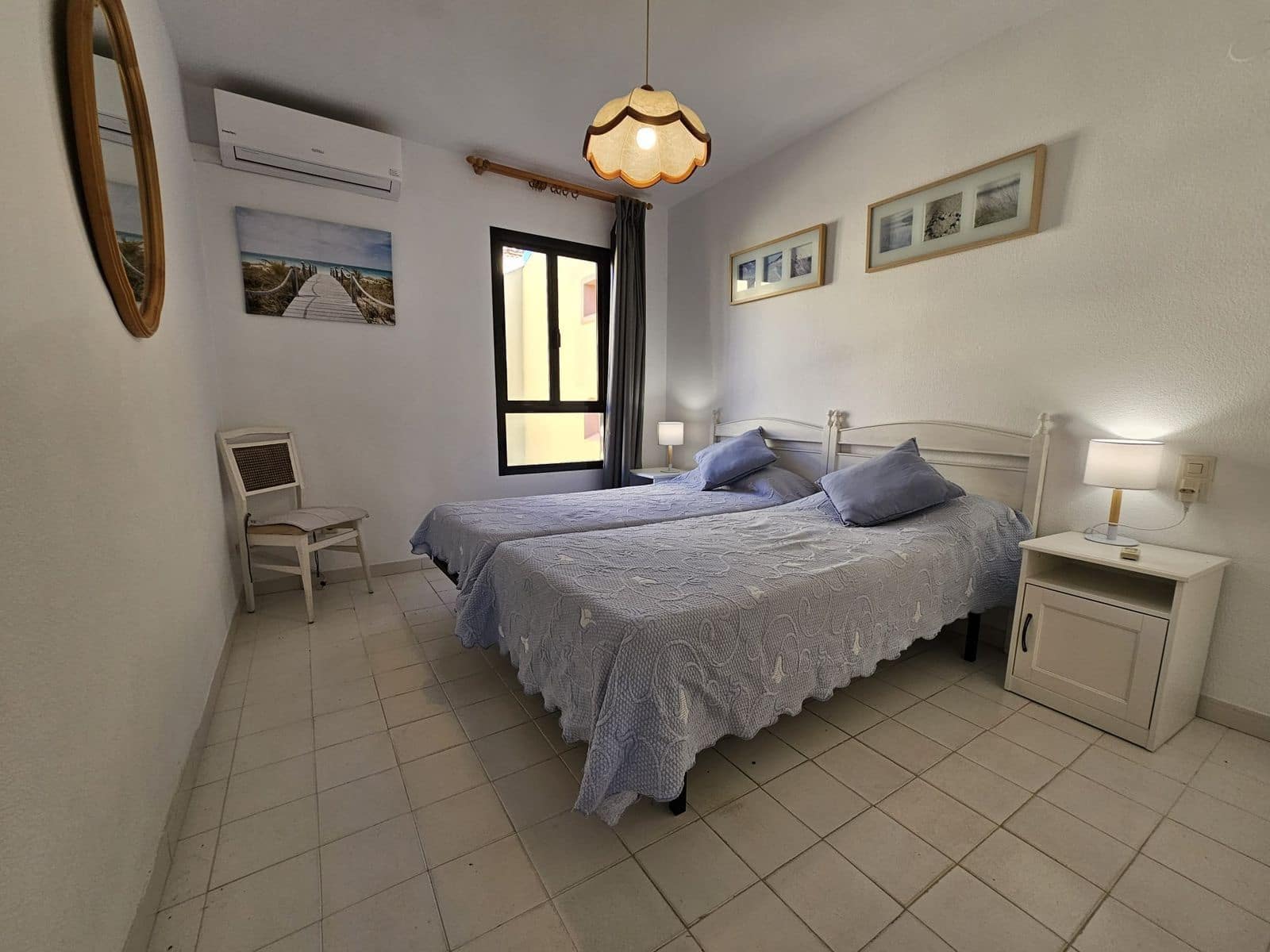 3 makuuhuone Ranta-asunto myytävänä paikassa Calahonda - 580 000 € (Ref: 9431550)