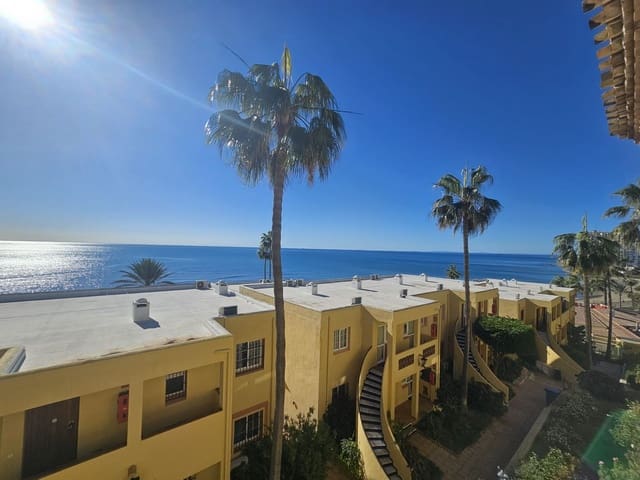 3 makuuhuone Ranta-asunto myytävänä paikassa Calahonda, Mijas - 580 000 € (Ref: 9431550)