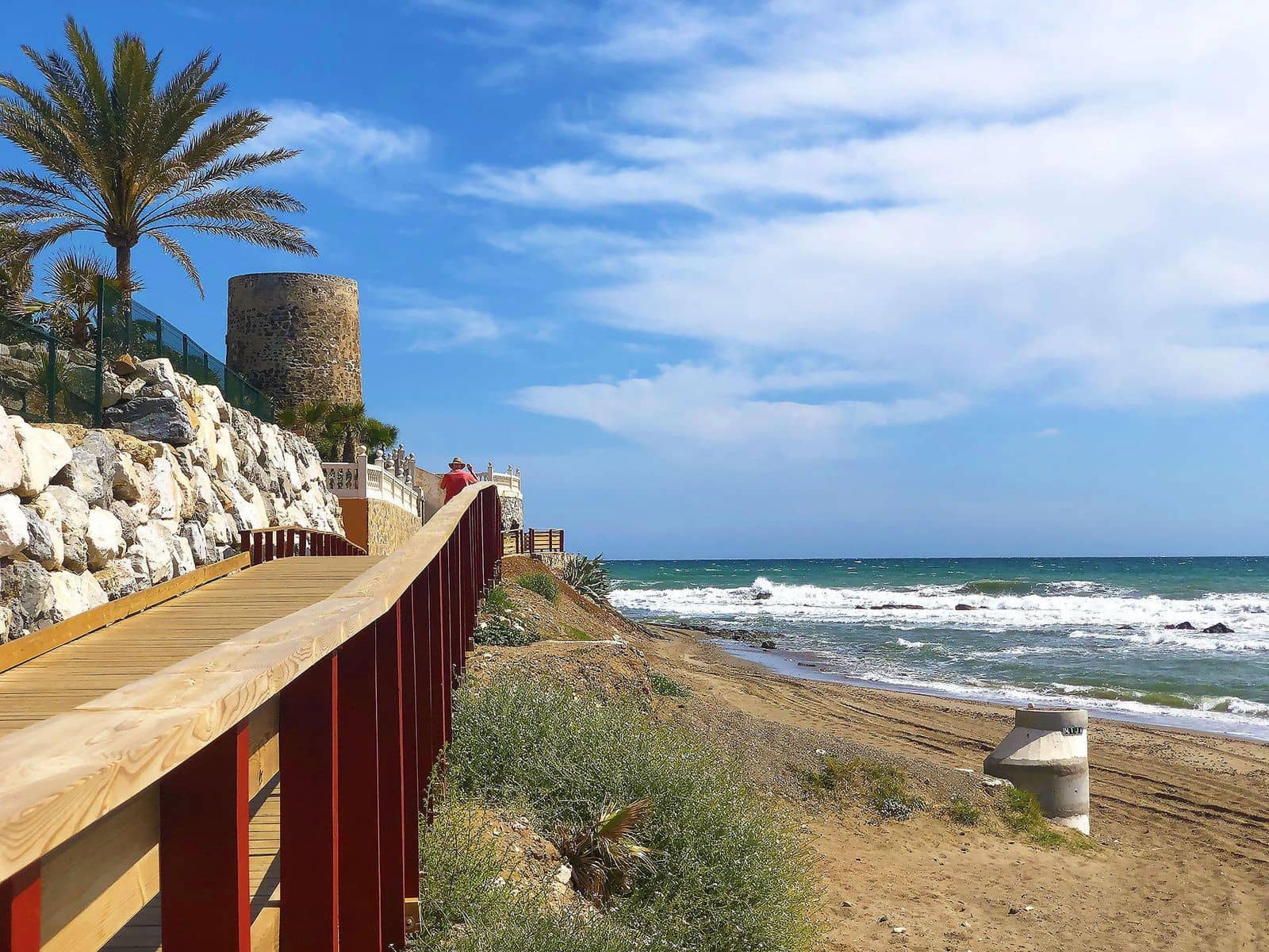 3 makuuhuone Ranta-asunto myytävänä paikassa Calahonda - 580 000 € (Ref: 9431550)