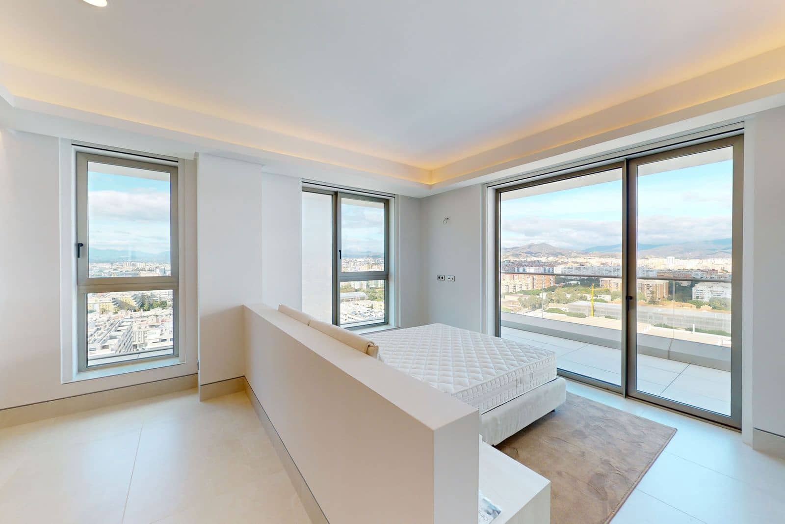 4 sovrum Takvåning till salu i Malaga stad - 5 600 000 € (Ref: 9431551)