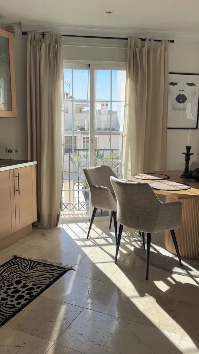 1 soverom Penthouse til salgs i San Pedro de Alcantara - € 485 000 (Ref: 9431552)