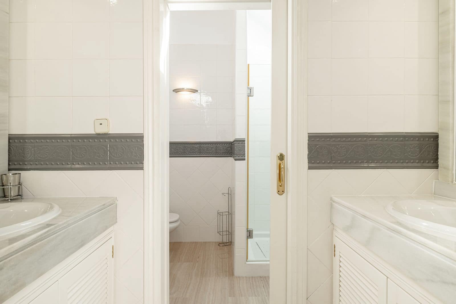 3 sovrum Takvåning till salu i Elviria - 1 250 000 € (Ref: 9431554)