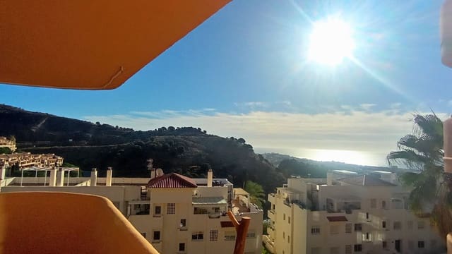 3 soveværelse Penthouse til salg i Calahonda, Mijas - € 449.000 (Ref: 9431556)