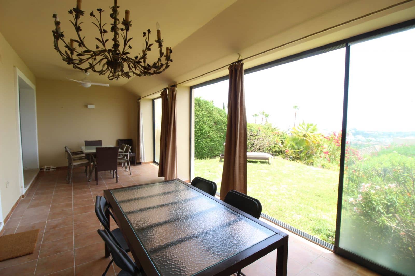 3 slaapkamer Huis te koop in Benahavis - € 740.000 (Ref: 9439732)