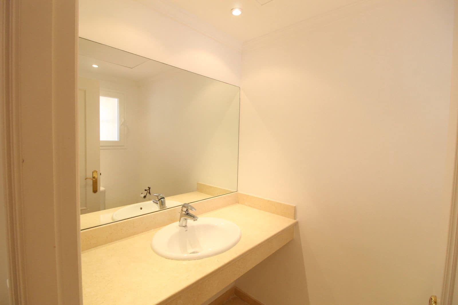 3 slaapkamer Huis te koop in Benahavis - € 740.000 (Ref: 9439732)