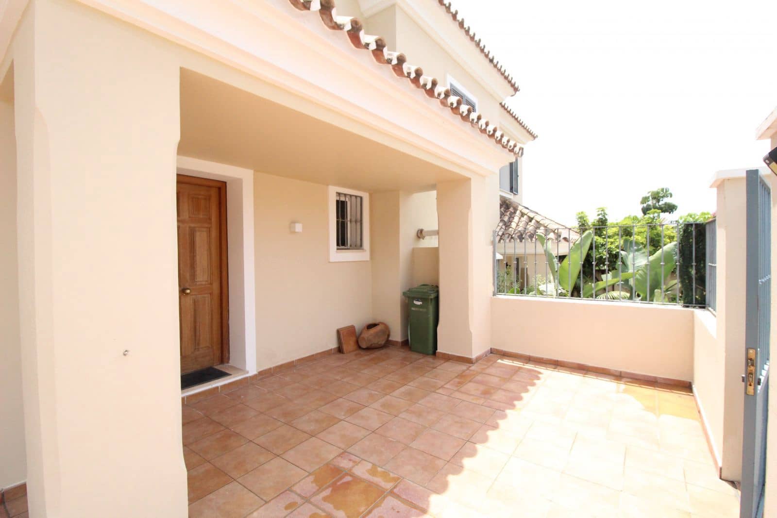 3 slaapkamer Huis te koop in Benahavis - € 740.000 (Ref: 9439732)