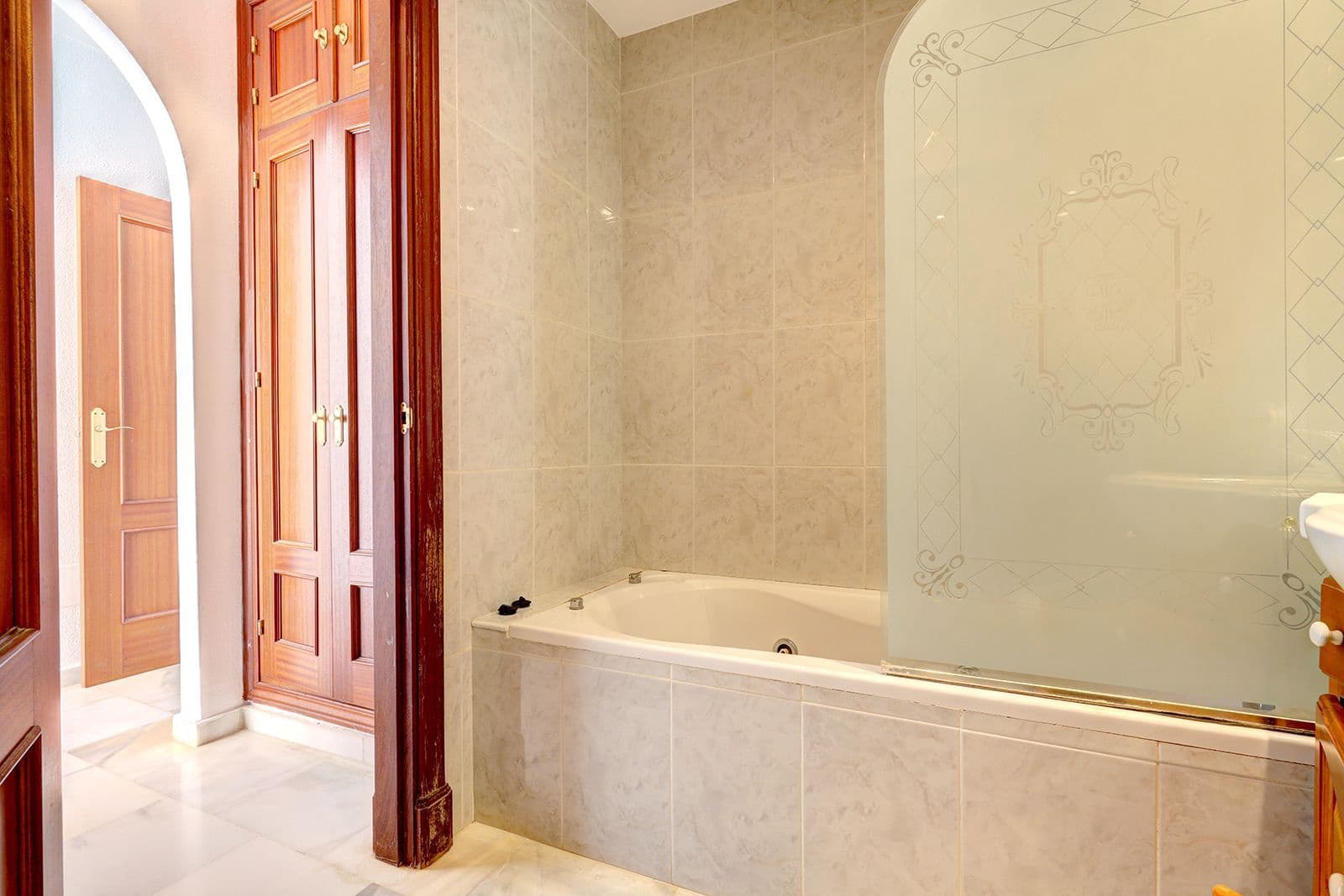 3 soveværelse Byhus til salg i Elviria - € 695.000 (Ref: 9439740)