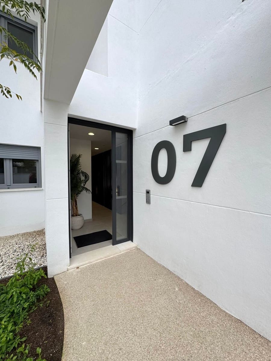 2 soveværelse Lejlighed til salg i Bel-Air - € 530.000 (Ref: 9439744)