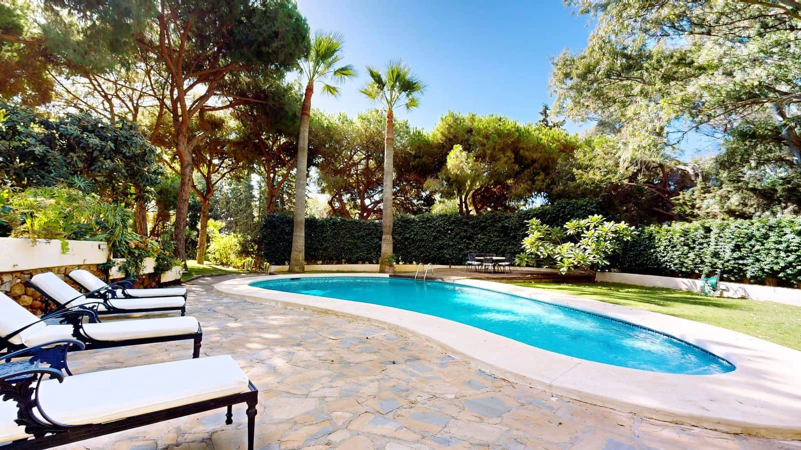 7 quarto Moradia para venda em Calahonda - 2 950 000 € (Ref: 9439748)