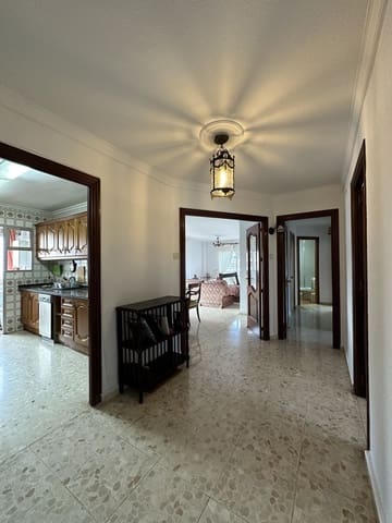 4 soveværelse Lejlighed til salg i Málaga by - € 750.000 (Ref: 9439749)