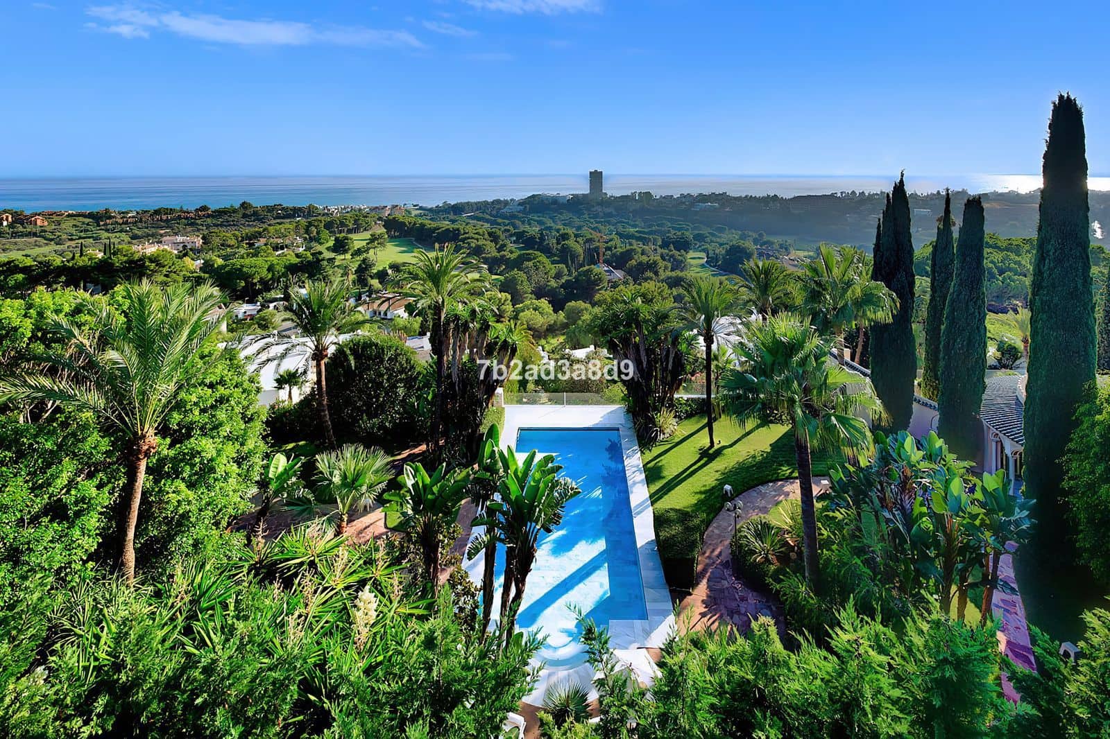 10 sypialnia Willa na sprzedaż w Rio Real - 10 000 000 € (Ref: 9439760)