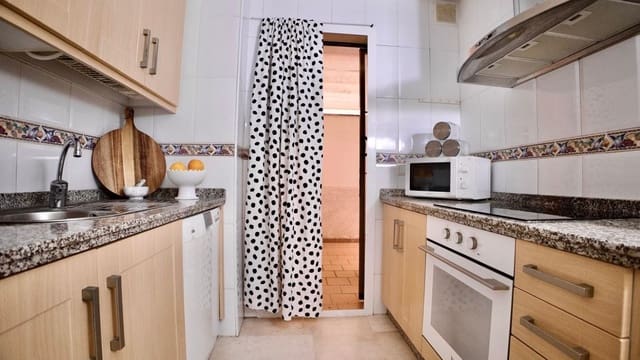 1 soveværelse Lejlighed til salg i Centro, Estepona - € 315.000 (Ref: 9439764)