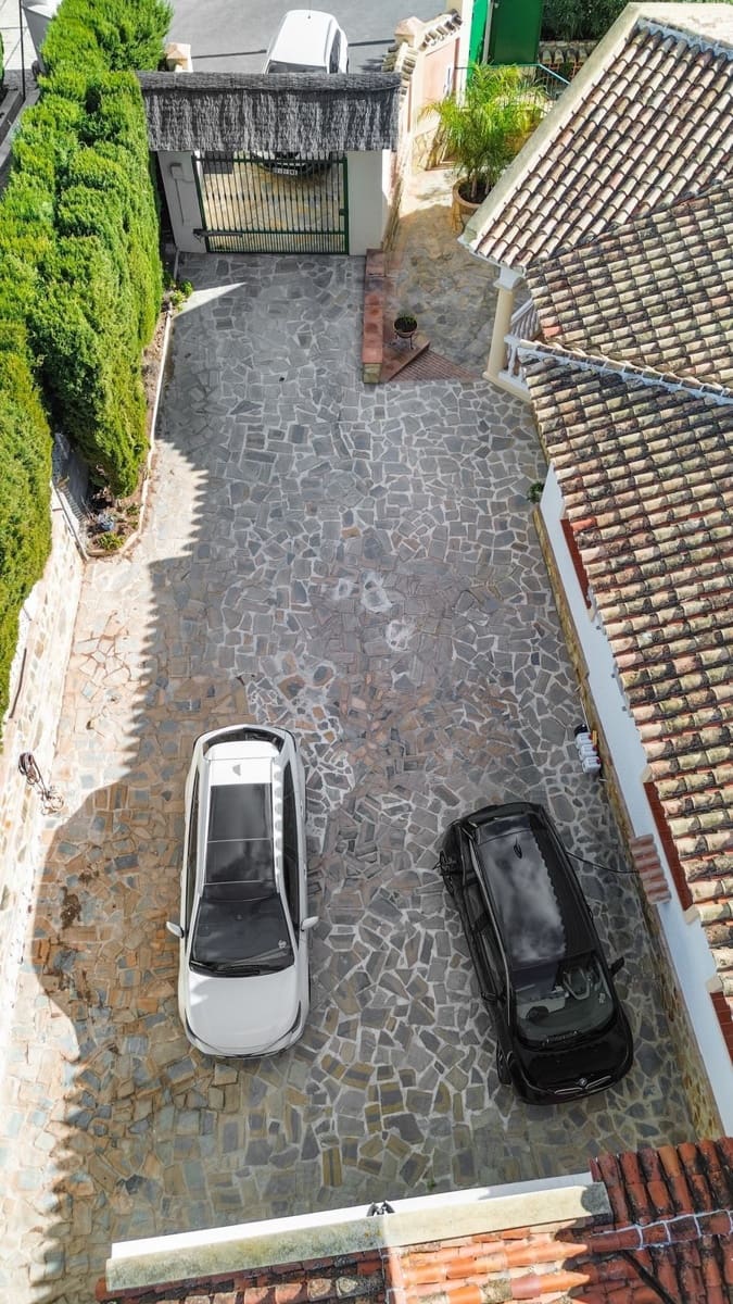 4 sypialnia Willa na sprzedaż w Benalmadena - 1 199 000 € (Ref: 9439765)