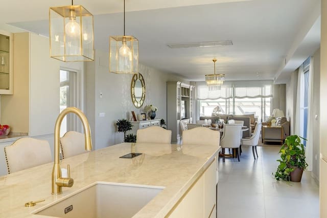 3 makuuhuone Kattohuoneisto myytävänä paikassa Sotogrande, San Roque - 880 000 € (Ref: 9439779)