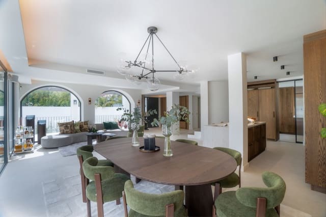 6 soveværelse Villa til salg i Las Brisas, Marbella - € 4.975.000 (Ref: 9439781)