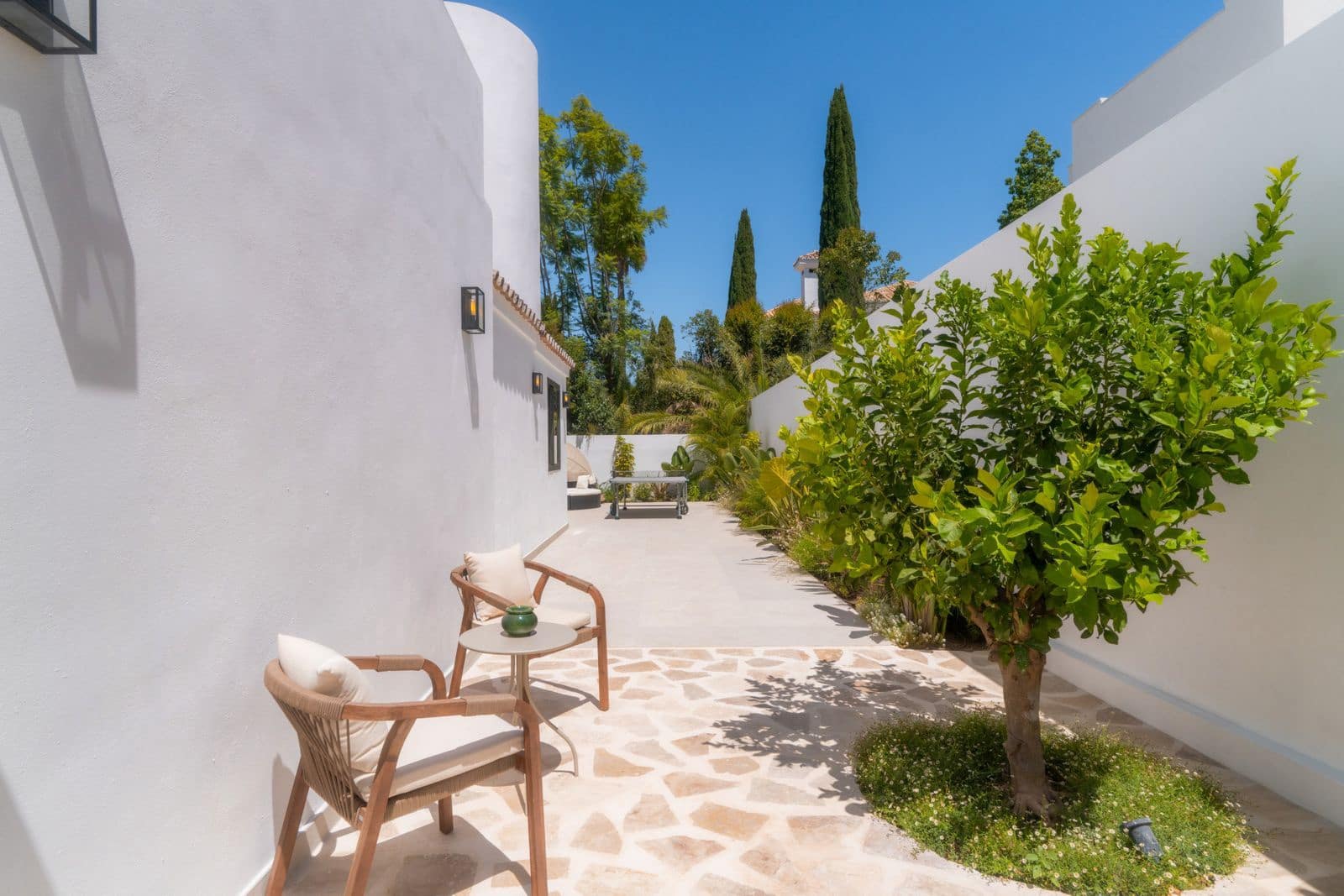 6 soveværelse Villa til salg i Nueva Andalucia - € 4.975.000 (Ref: 9439781)
