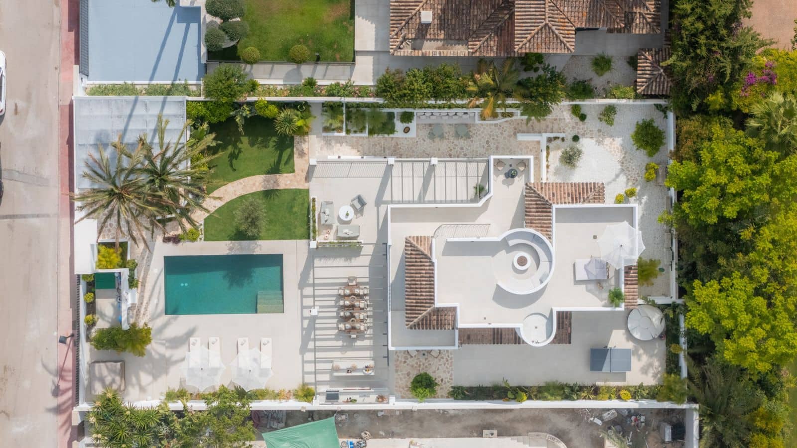 6 soveværelse Villa til salg i Nueva Andalucia - € 4.975.000 (Ref: 9439781)