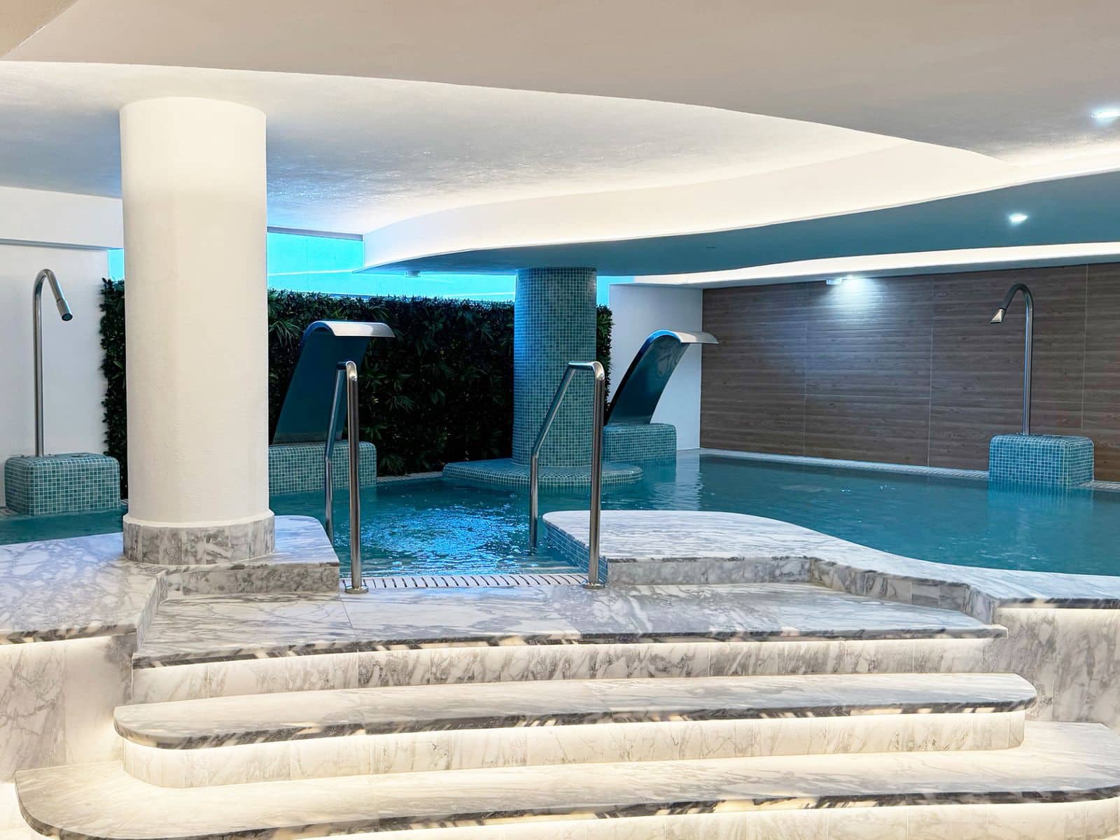 2 makuuhuone Huoneisto myytävänä paikassa La Cala de Mijas - 450 000 € (Ref: 9439785)