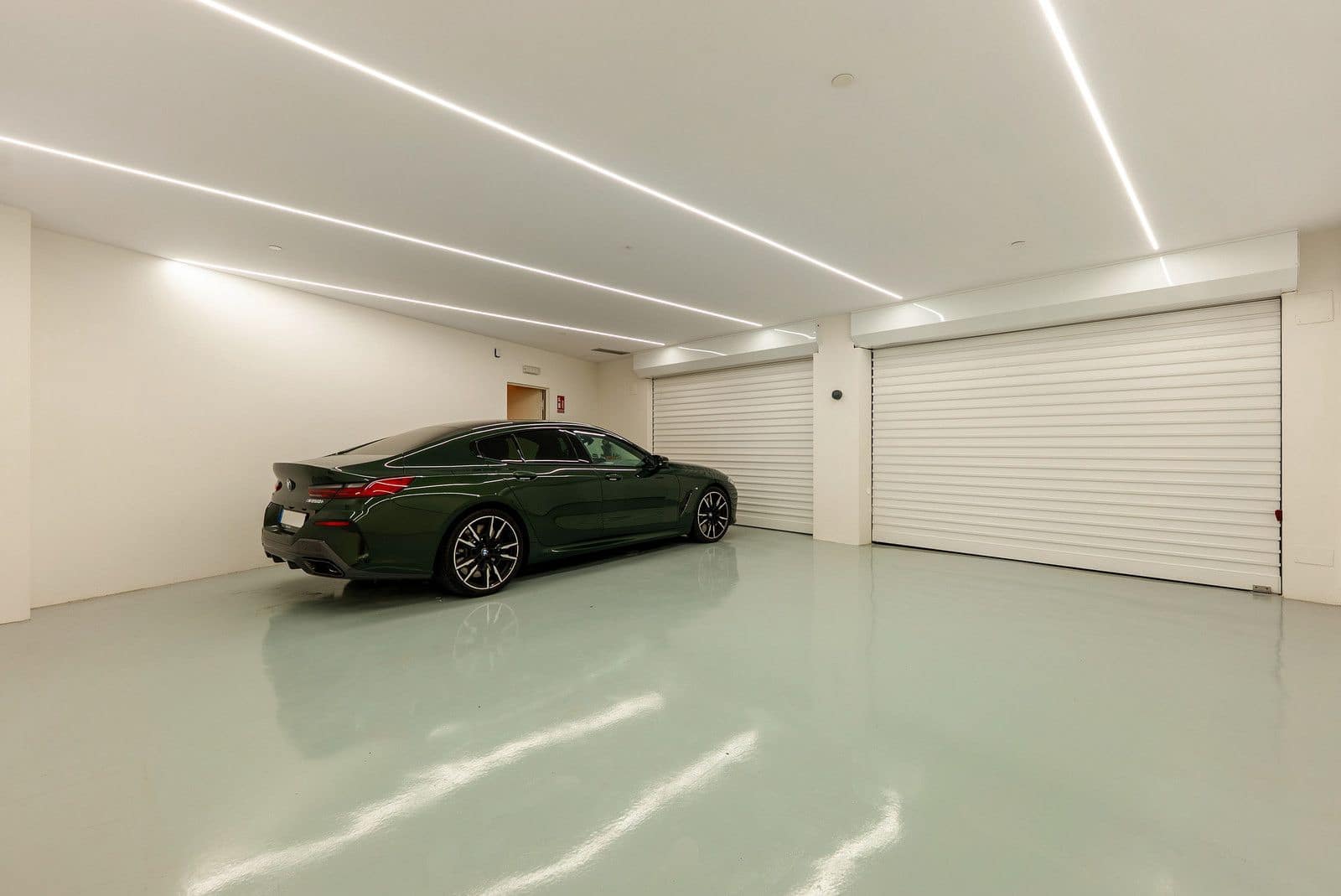 4 quarto Moradia Geminada para venda em Nueva Andalucia - 4 450 000 € (Ref: 9439790)