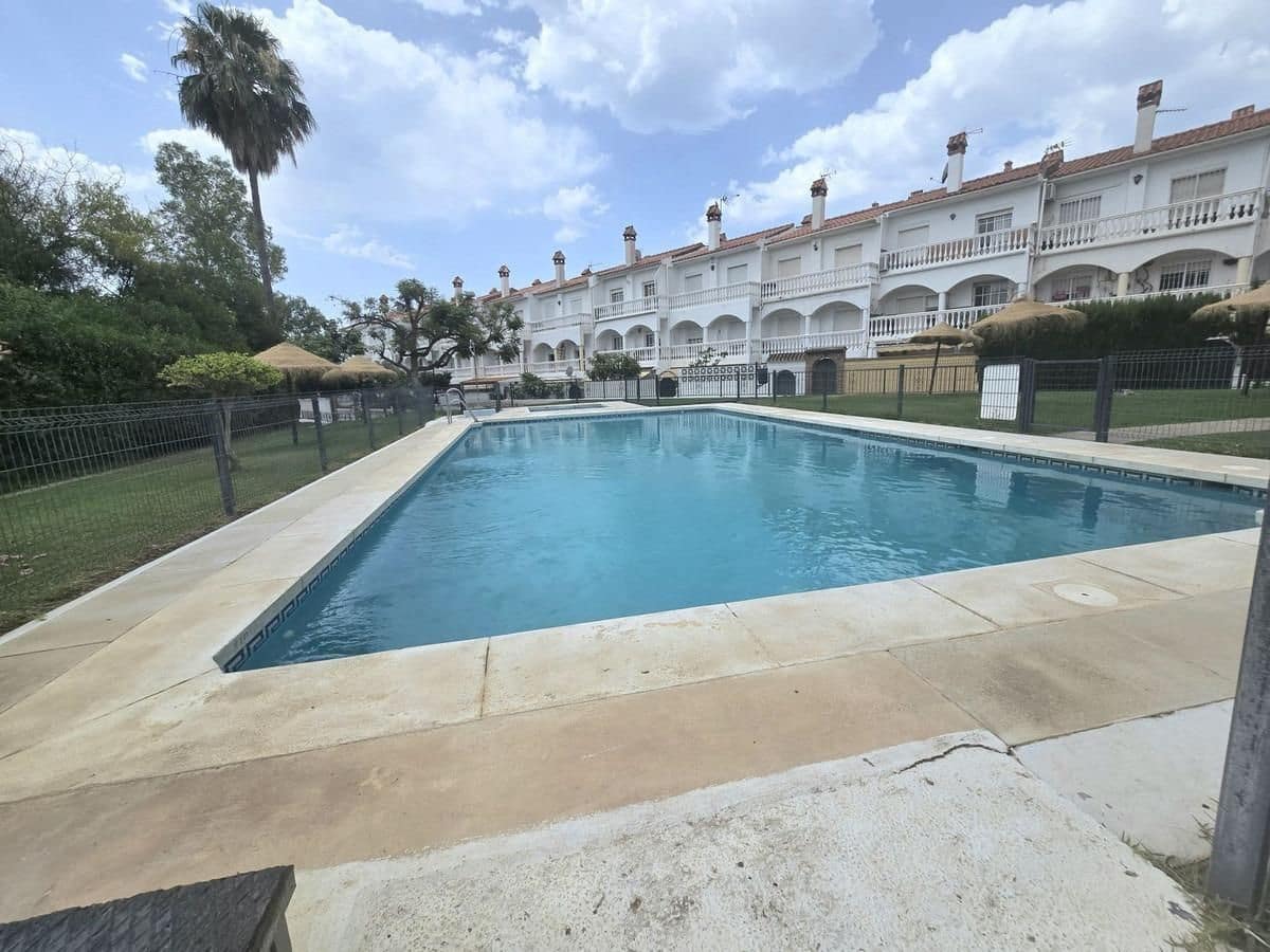 4 soveværelse Byhus til salg i Arroyo de la Miel - € 385.000 (Ref: 9439793)